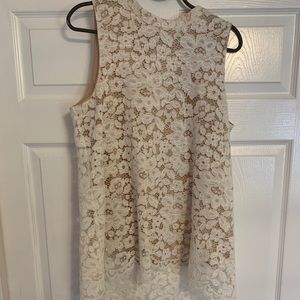 Lace sleeveless top